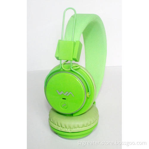 2018 new style of  FM Radio wireless bluetooth  Headphones